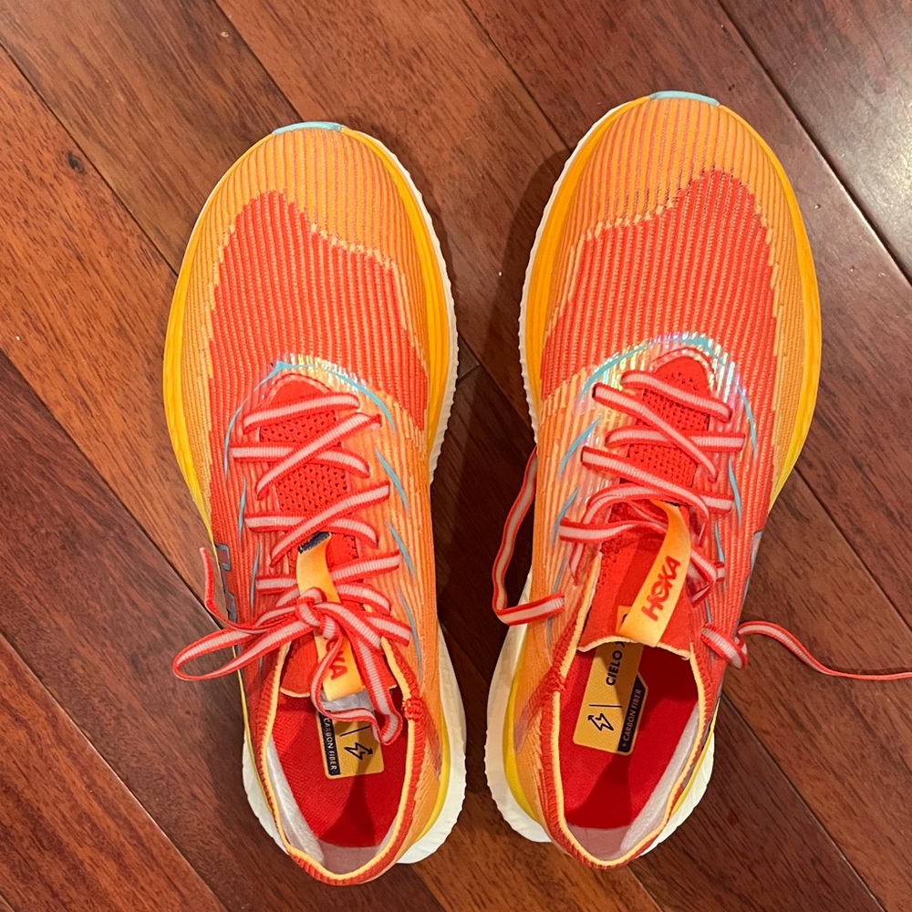 Hoka cielo x1